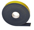 Profil mikroporézní obdélníkový 4x20 mm, EPDM, -40°C až +100°C černý samolepící
